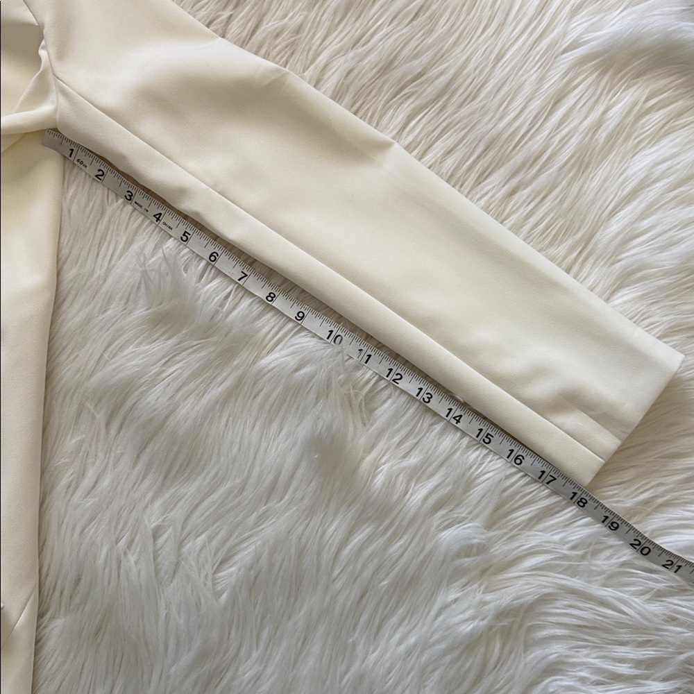 Camila Coelho "Arielle" Ivory Blazer Size XXS - Picture 13 of 13